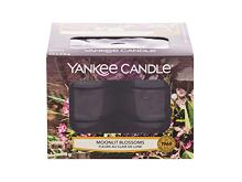 Vonná svíčka Yankee Candle Moonlit Blossoms 117,6 g poškozená krabička