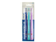 Klasický zubní kartáček Curaprox 1560 Soft Trio 1 balení