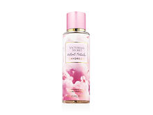 Tělový sprej Victoria´s Secret Velvet Petals Daydream 250 ml