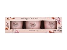 Vonná svíčka Yankee Candle Pink Sands 37 g Kazeta