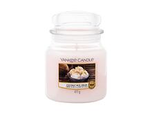 Vonná svíčka Yankee Candle Coconut Rice Cream 411 g