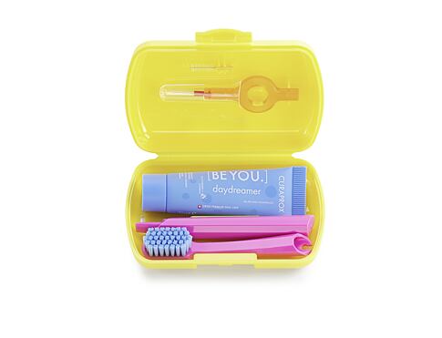 Klasický zubní kartáček Curaprox Travel Set Yellow 1 ks